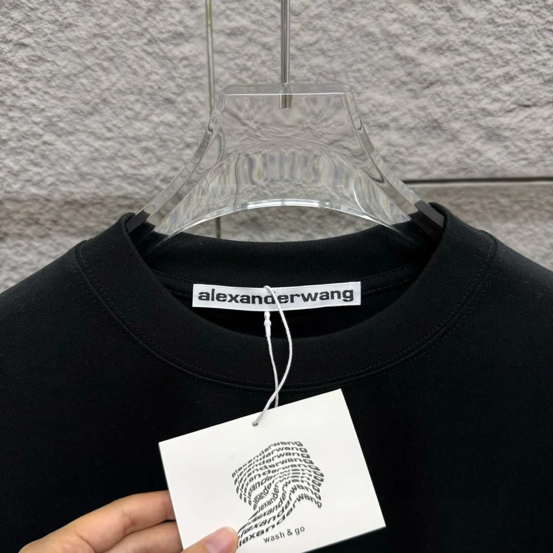 * *alexander 2025 New Arrival Pink wang T Same Style ：Black White Size： S （90-130 ） M （120-150 ） L （140-165 ） XL （160-180 ） XXL （180 ）